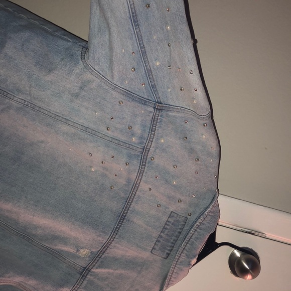 Denim jacket - Picture 3 of 5